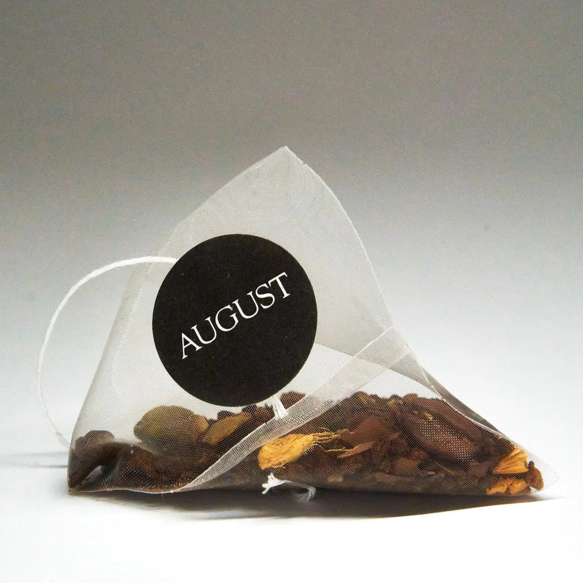 Dirty Chai – Spicy Black Tea With Coffee tea bags by Da LBI Tea, view 4
