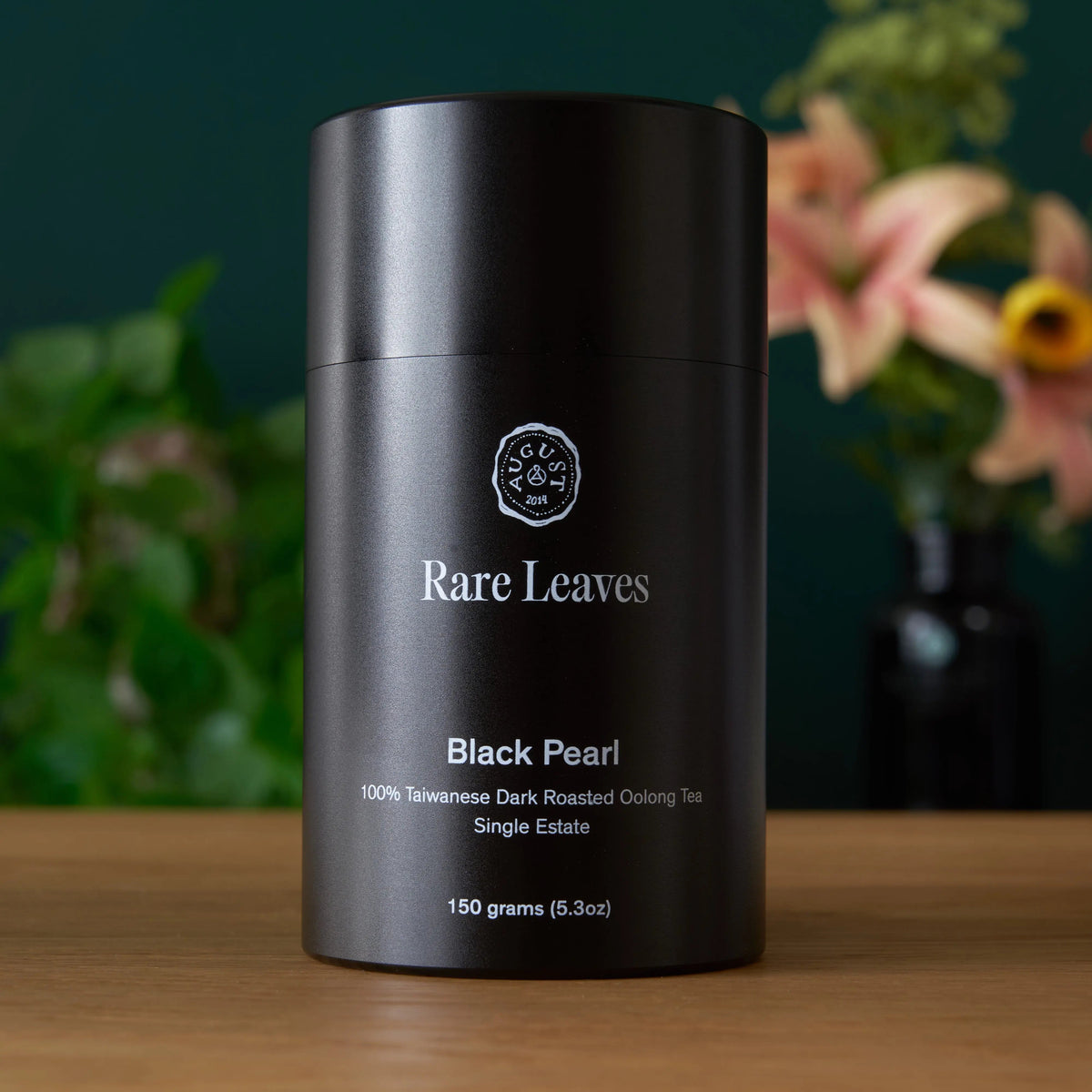 Da LBI Tea Rare Leaves Black Pearl single estate taiwanese dark roasted oolong tea, tin, front view